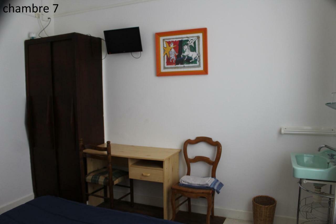 Hotel Le Dervois Montier en Der Bagian luar foto