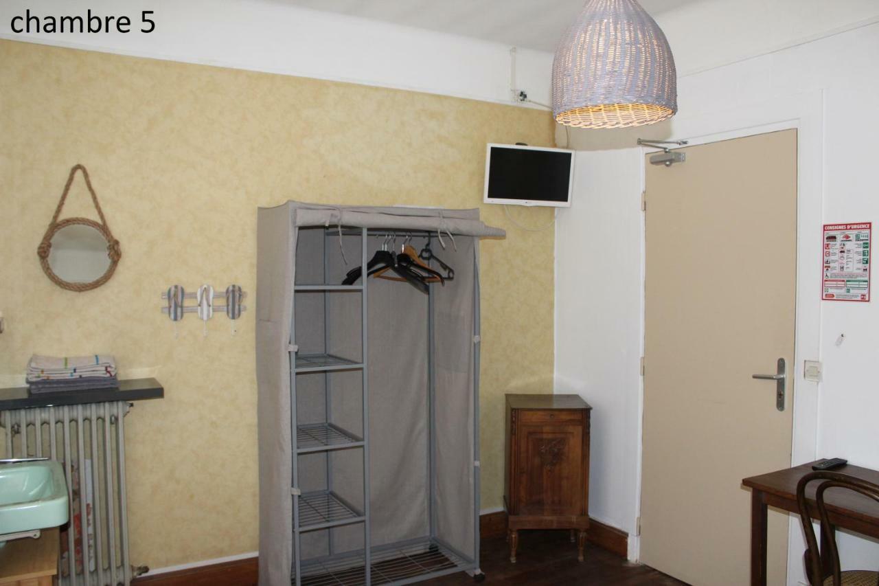 Hotel Le Dervois Montier en Der Bagian luar foto